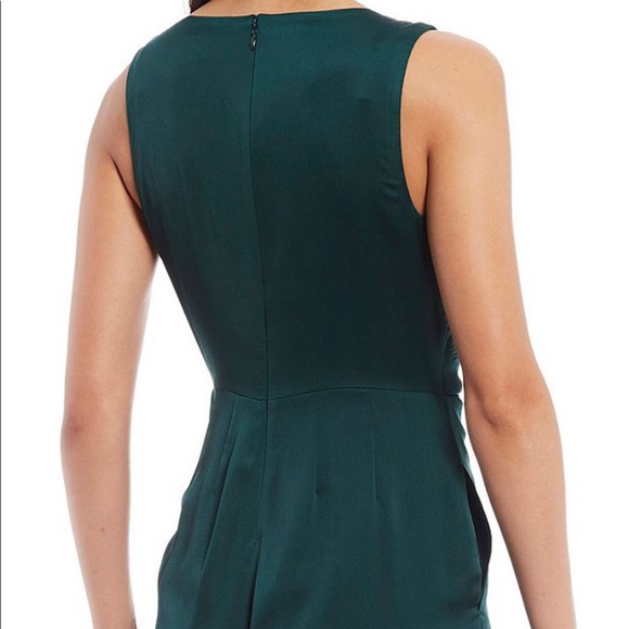 Perfect for Xmas! Green Kensie jumpsuit! - Picture 7 of 11